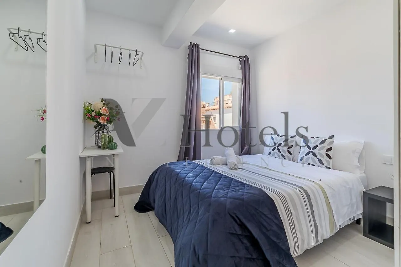 Guest house Ayz Silvela - Auto Check-In Property Malaga