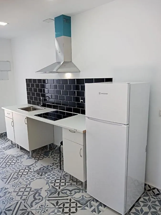 Ayz Silvela - Auto Check-In Property Malaga Guest house