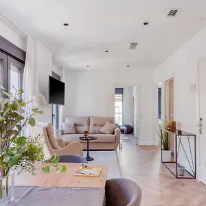https://limehome-malaga-calle-ancha-del-carmen.es-andalucia.com