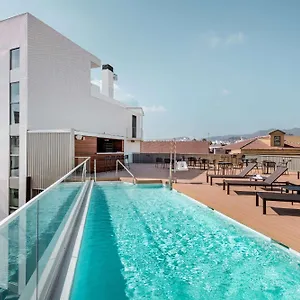 Nh Hotell