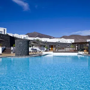 https://bungalows-coloradamar-lanzarote.in-canary-islands.com
