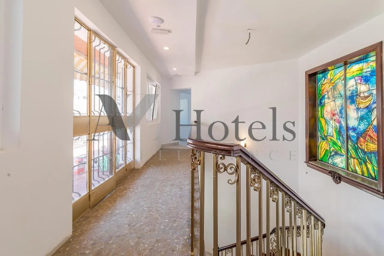 Guest house Ayz Silvela - Auto Check-In Property Malaga