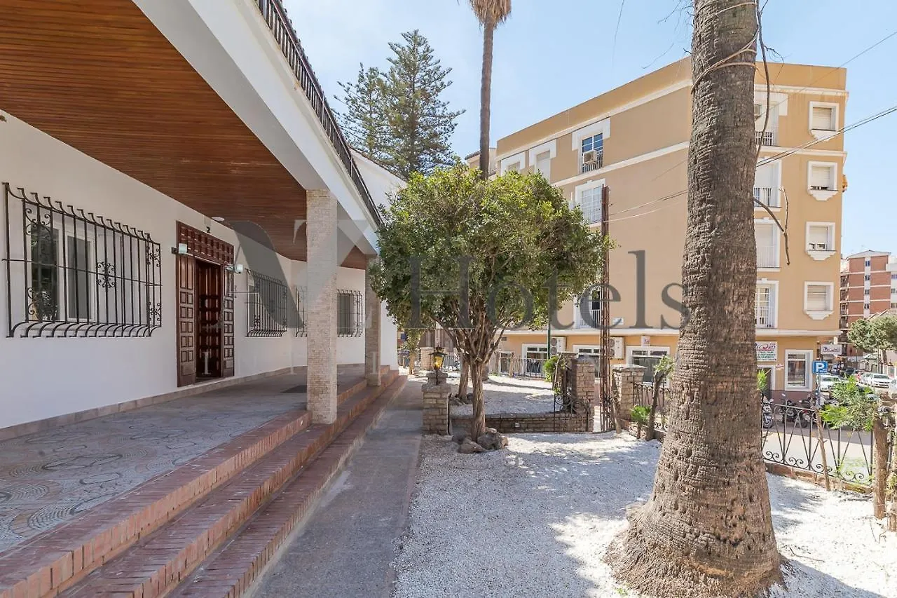Ayz Silvela - Auto Check-In Property Malaga Guest house