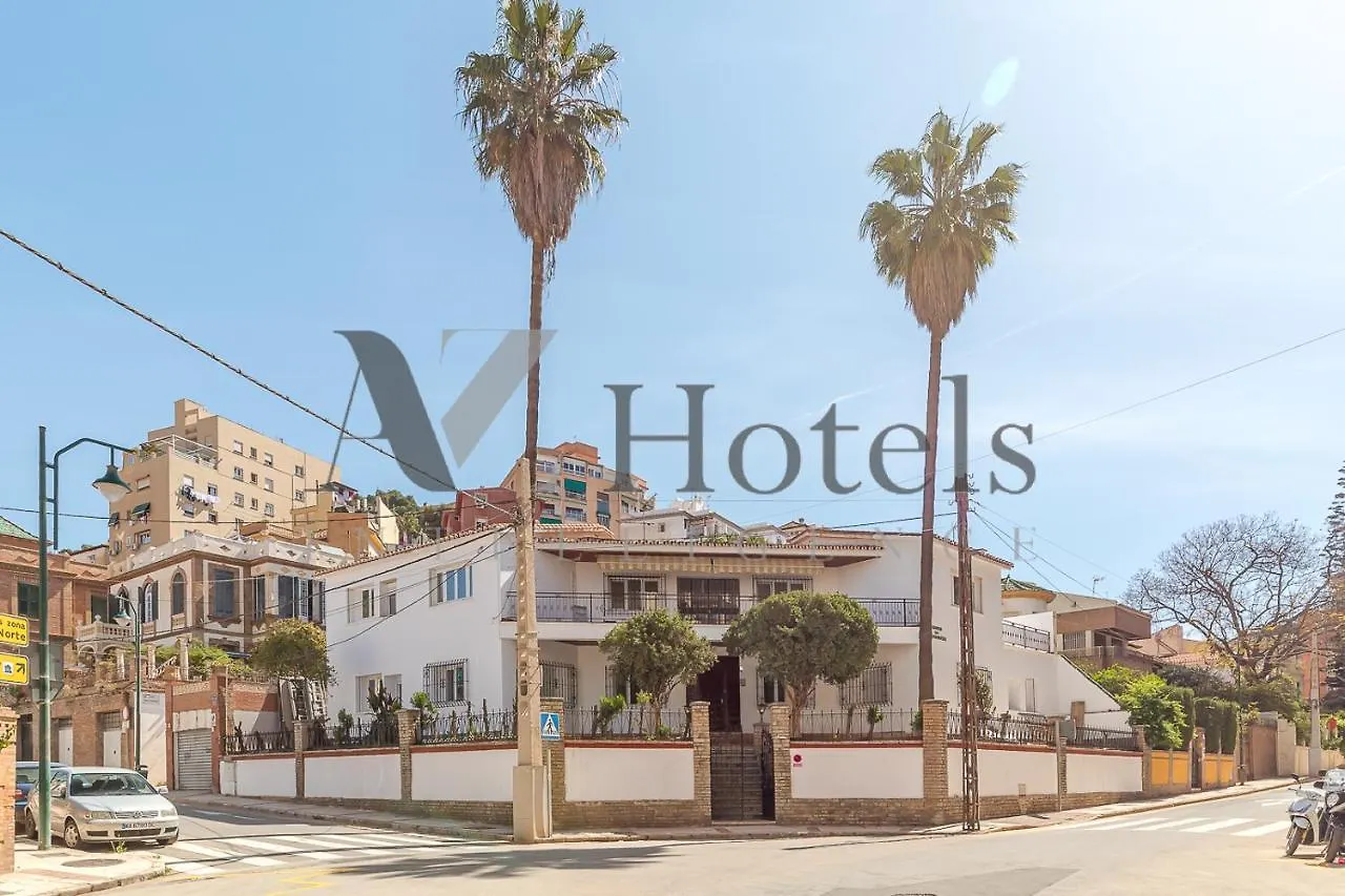 Guest house Ayz Silvela - Auto Check-In Property Malaga