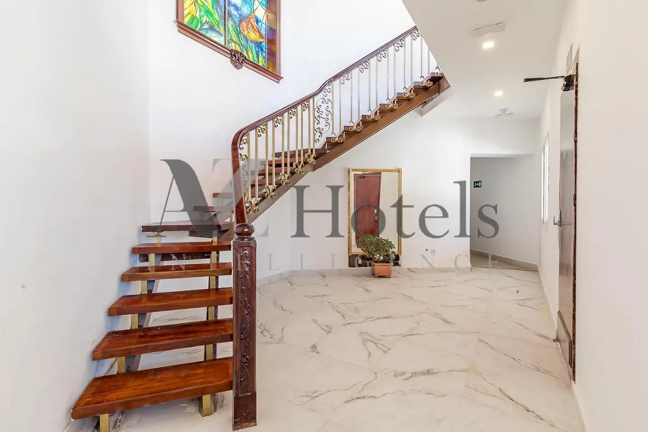 Ayz Silvela - Auto Check-In Property Malaga Guest house
