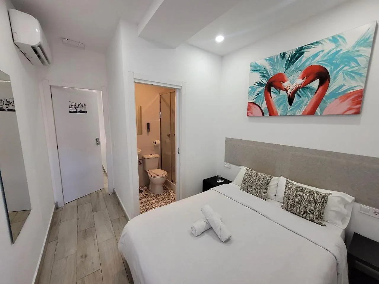 Gasthuis Ayz Silvela - Auto Check-In Property Málaga