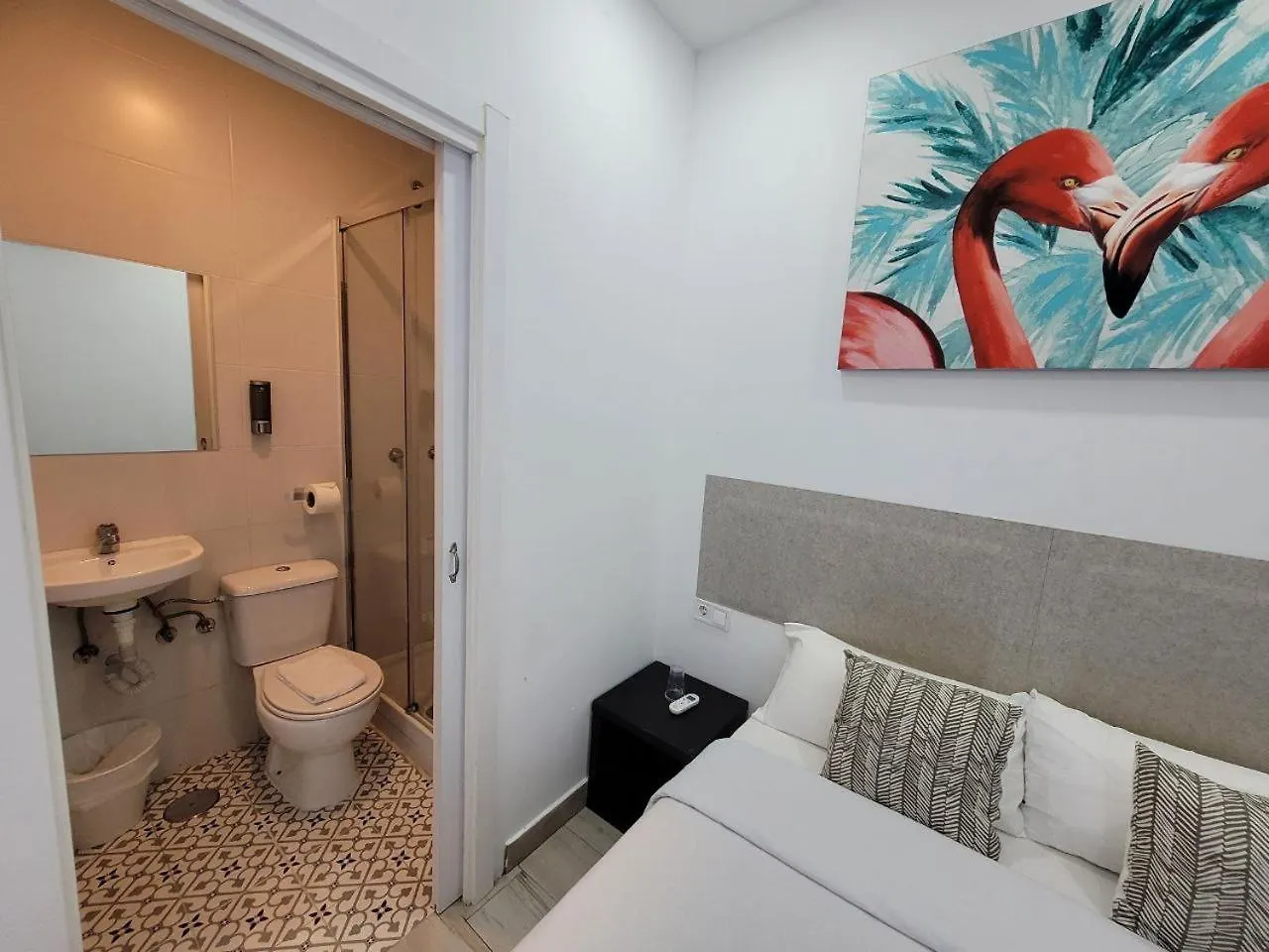 Ayz Silvela - Auto Check-In Property Málaga 0*,  Espanha